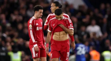 مباراة آينتراخت فرانكفورت وليفربول في دوري أبطال أوروبا 2025-2026: القنوات الناقلة وكيفية المشاهدة عبر الإنترنت